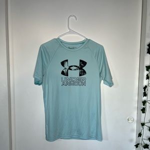 Under amour. Youth XL, fits like a S.